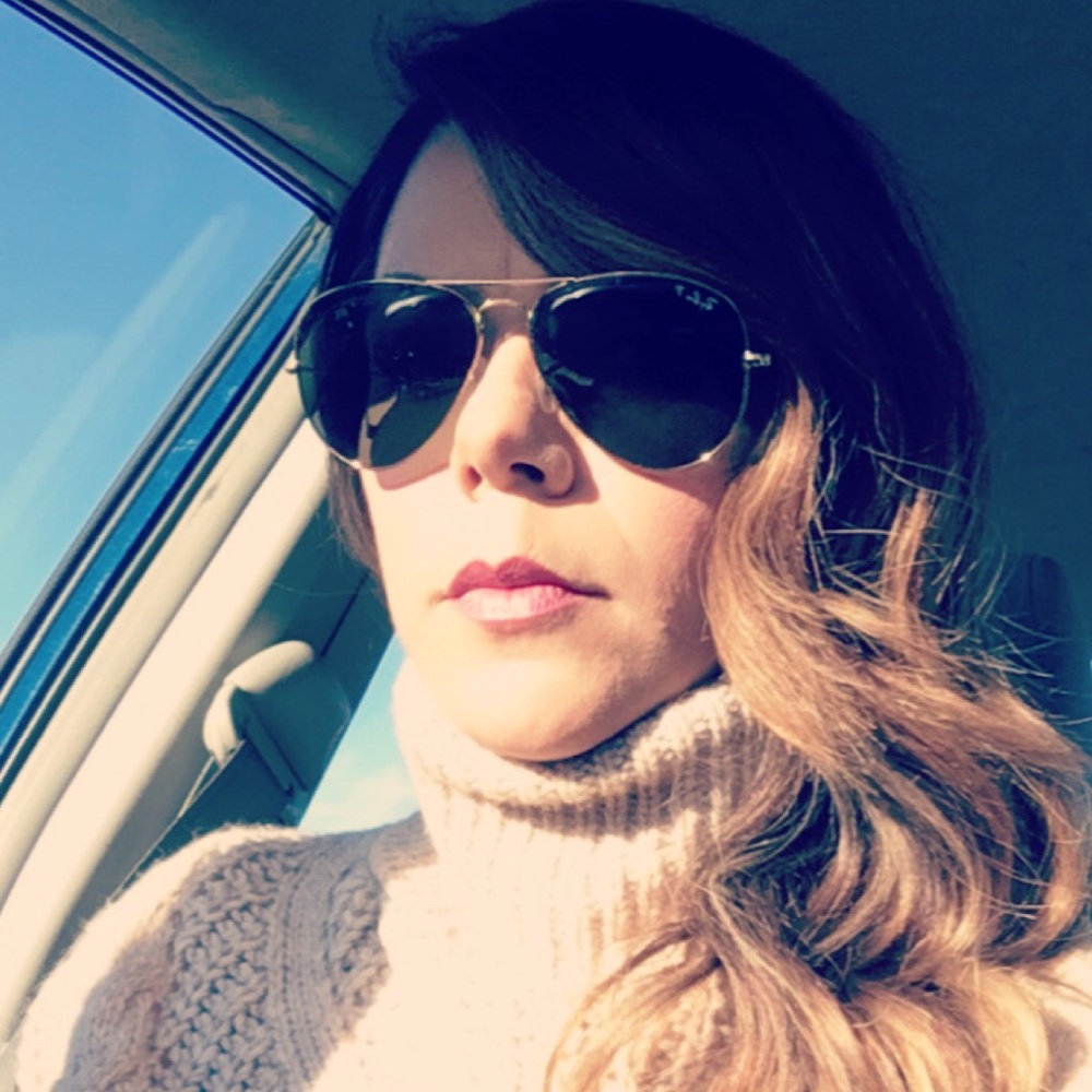 Meet your Posher, Monica